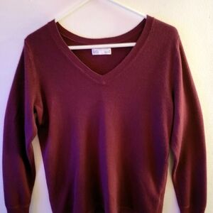 Croft & Barrow Women's V-Neck Sweater - Rich Maroon